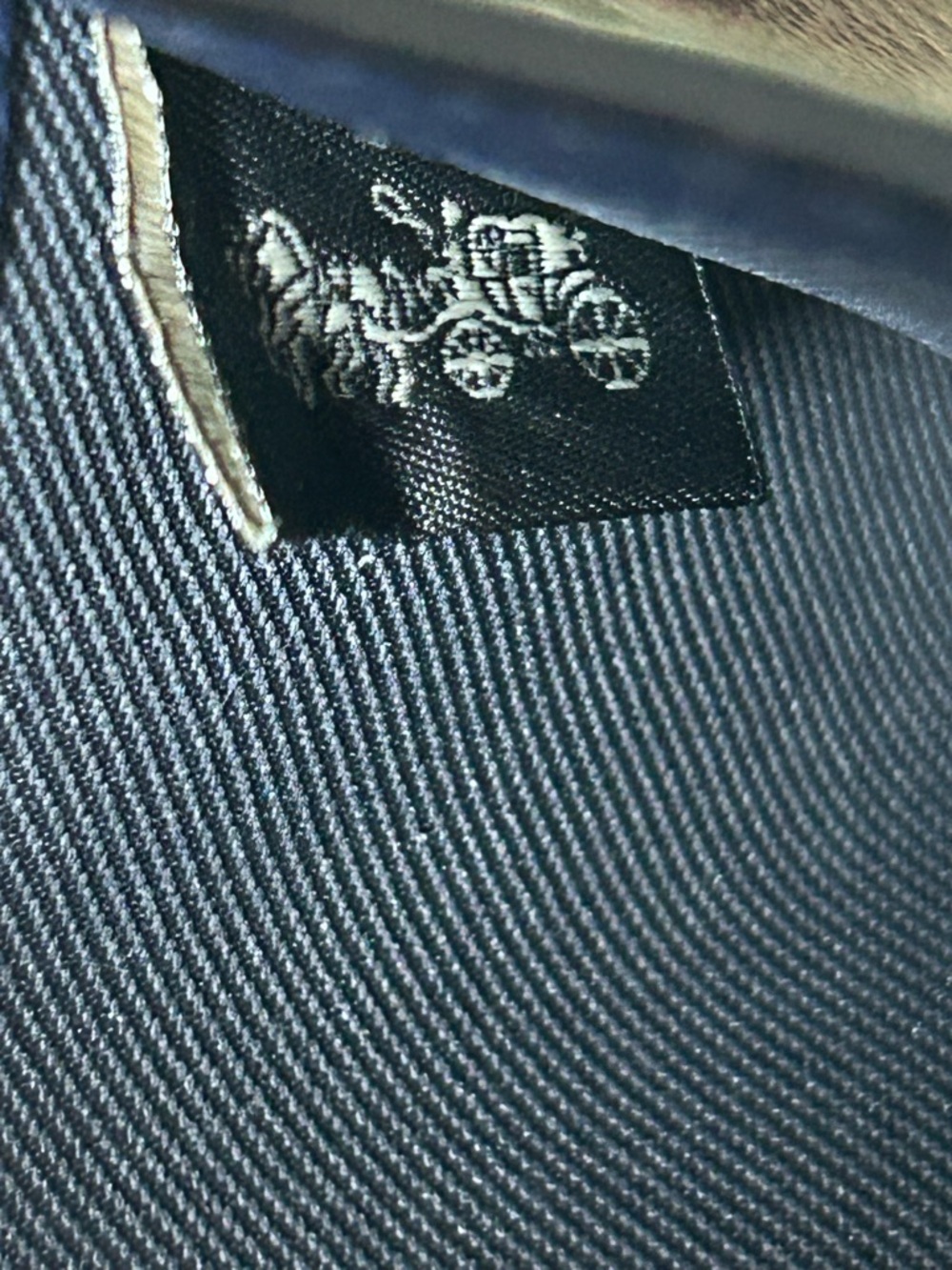 Coach Black Floral Pebbled Leather Card Sleeve Approx. 4 x 2.5 - Picture 9 of 11